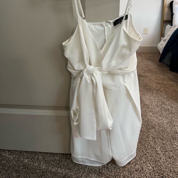 Blue Blush white tie front romper - Picture 1 of 3